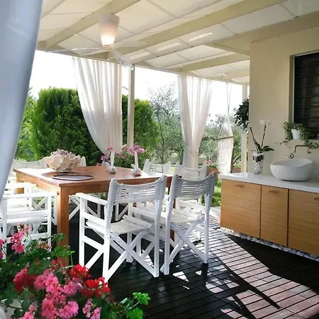 Efi Villa